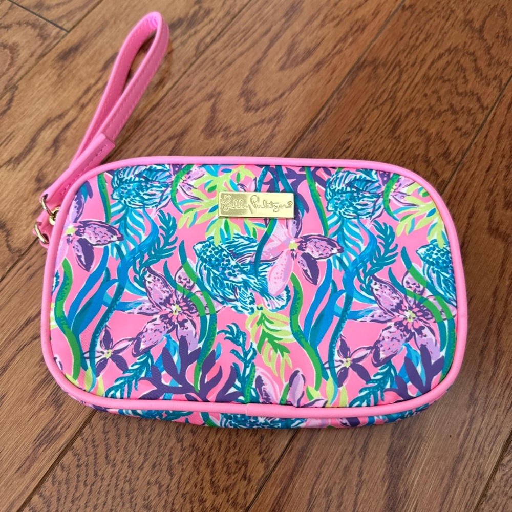 Lilly Pulitzer Multicolor Tropical Wristlet